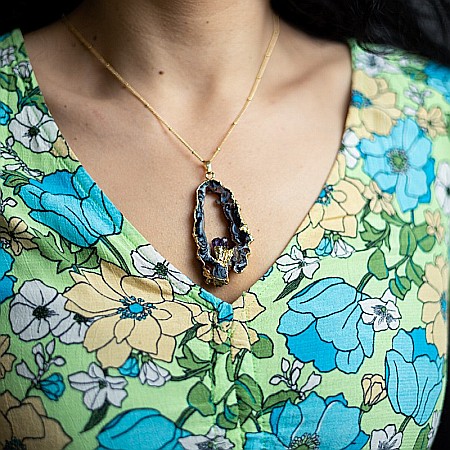 Lant cu Pandantiv Cristale Agat Druzy cu insertie de pietre semipretioase de Ametist, Surabhi, placat cu aur [11]