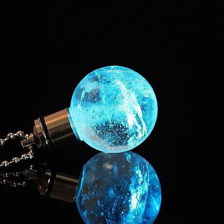 Lant cu pandantiv din Cuart Transparent Yani, cu Lumina LED, culori diferite [1]