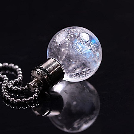 Lant cu pandantiv din Cuart Transparent Yani, cu Lumina LED, culori diferite