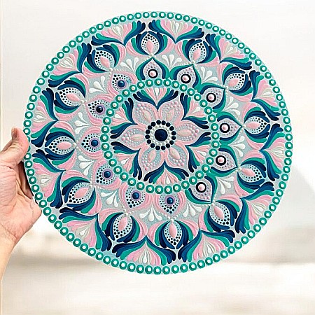 Mandala pictata manual in culorile zodiei Balanta, 30 cm [2]