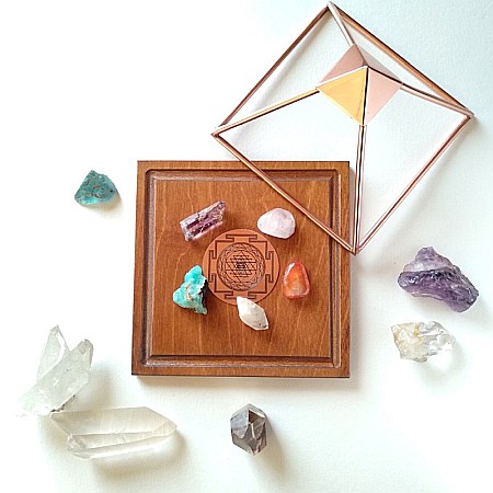 Piramida Meru cupru realizata manual cu diagrama sacra Sri Yantra activata, pentru incarcare, energizare, Feng Shui, Meditatie [4]