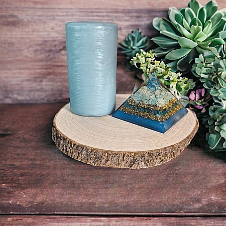 Recastiga-ti echilibrul cu piramida orgonica din Amazonit si Apatit cu cristal de cuart vibrational [4]