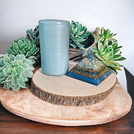 Recastiga-ti echilibrul cu piramida orgonica din Amazonit si Apatit cu cristal de cuart vibrational [3]