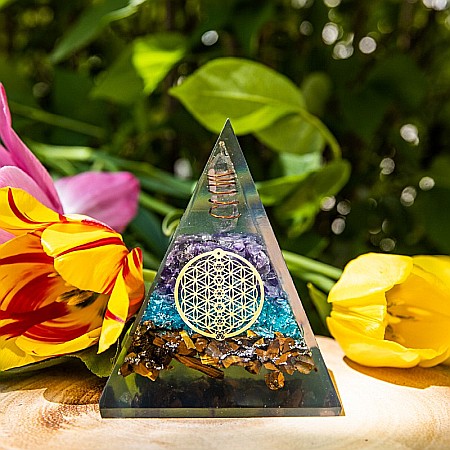 Piramida Orgonica Oseye din Pietre Semipretioase din Ochi de Tigru, Cristale de Acvamarin, Ametist si Simbol Floarea Vietii [2]