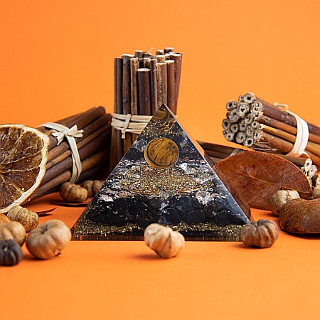 Piramida Orgonica Tiger cu Cristal de Obsidian, Cuart Alb, Praf de Cupru si Spirale de Cupru [5]