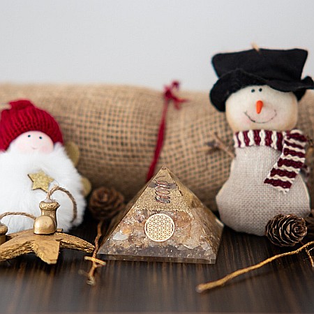 Piramida abundentei Orgonit, Drava, din pietre semipretioase de Citrin, cu simbol Floarea Vietii si Varf de Cristal Vibrational [3]