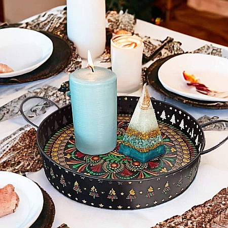 Tablouri Mandala - Tava decorativa Craciun pictata manual cu model mandala