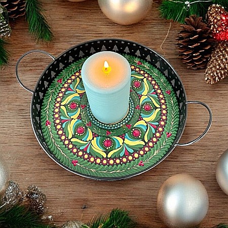 Tablouri Mandala - Tava decorativa Craciun pictata manual cu model mandala, 25 cm