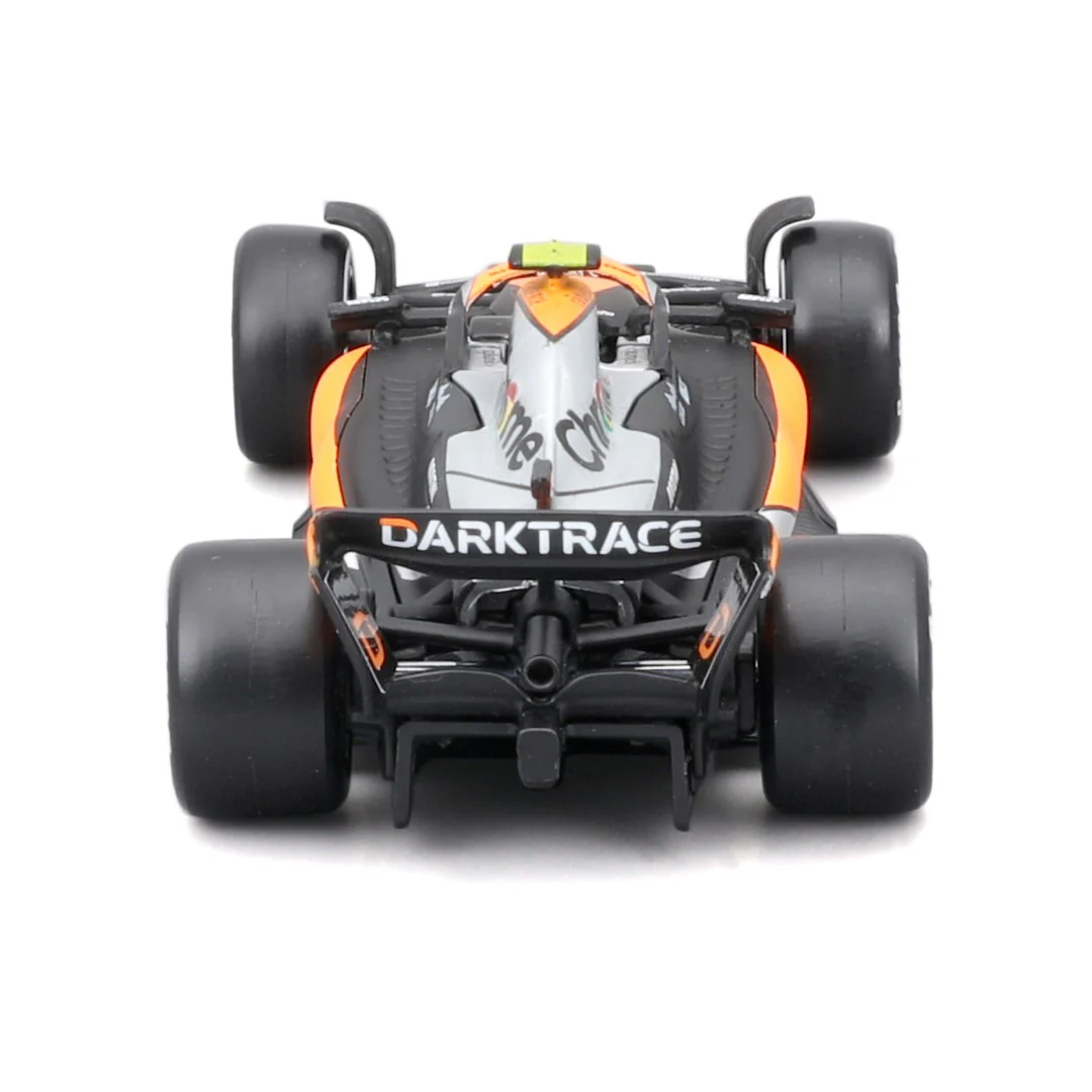 McLaren F1 Team MCL60  Norris, cu cască - scara 1:43 [4]