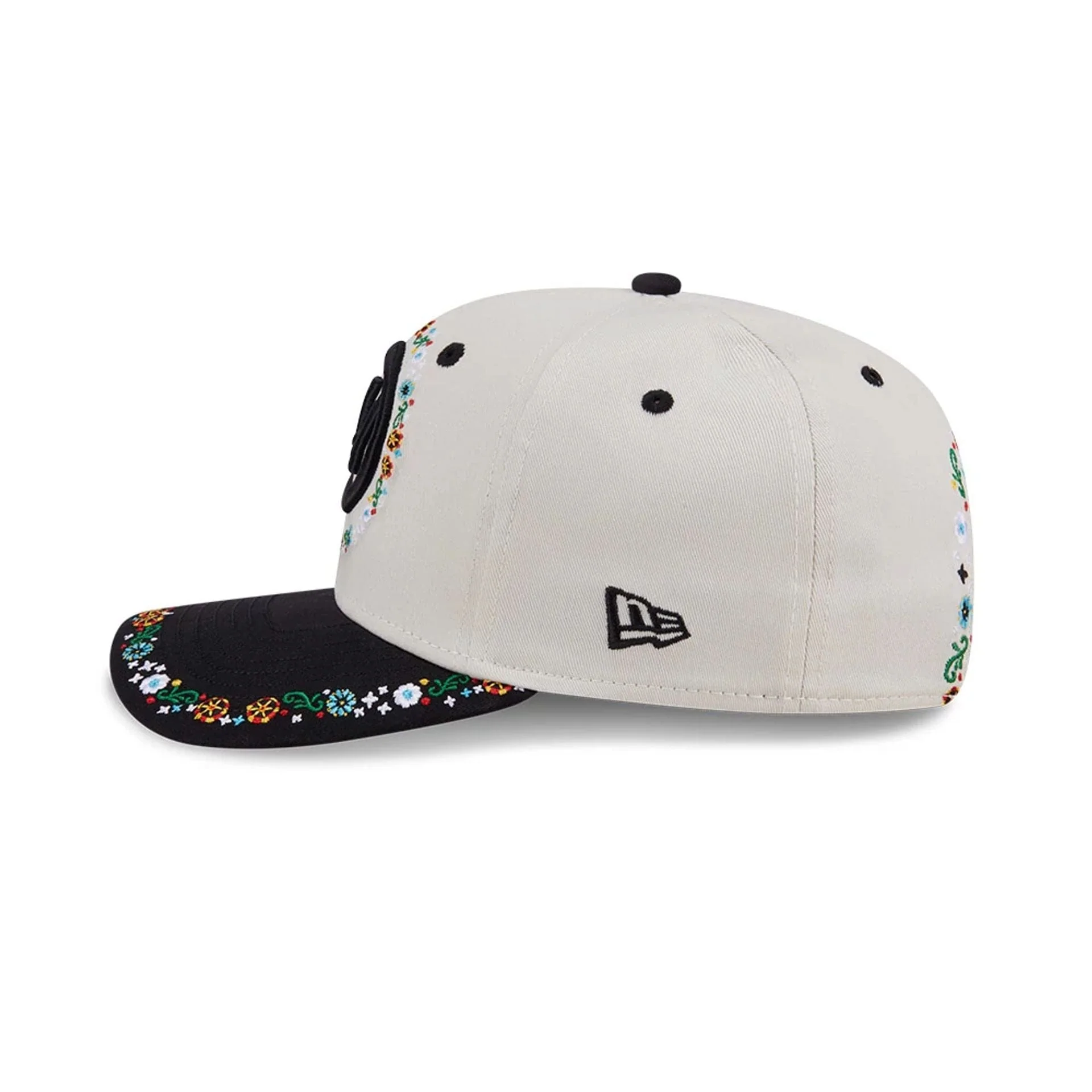 Șapcă MoneyGram Haas Formula 1 Mexico Race Special 9SEVENTY bej deschis, elastică, reglabilă, cu capse [5]