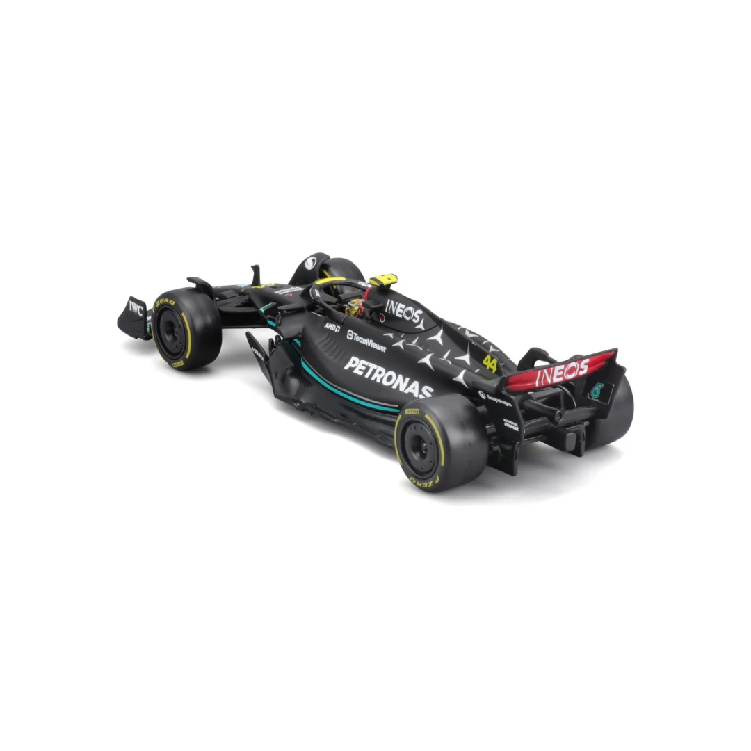 Mercedes AMG F1 W14 EPerformance Hamilton, cu cască [3]