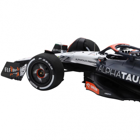 Scuderia AlphaTauri AT03 No.21 - Nyck de Vries Model 1:18 [6]