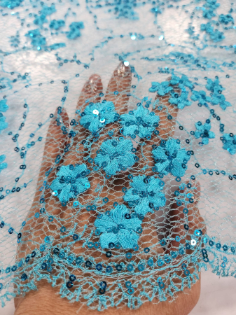 Broderie bleu turcoaz accesorizata cu paiete, latime 125 cm [2]
