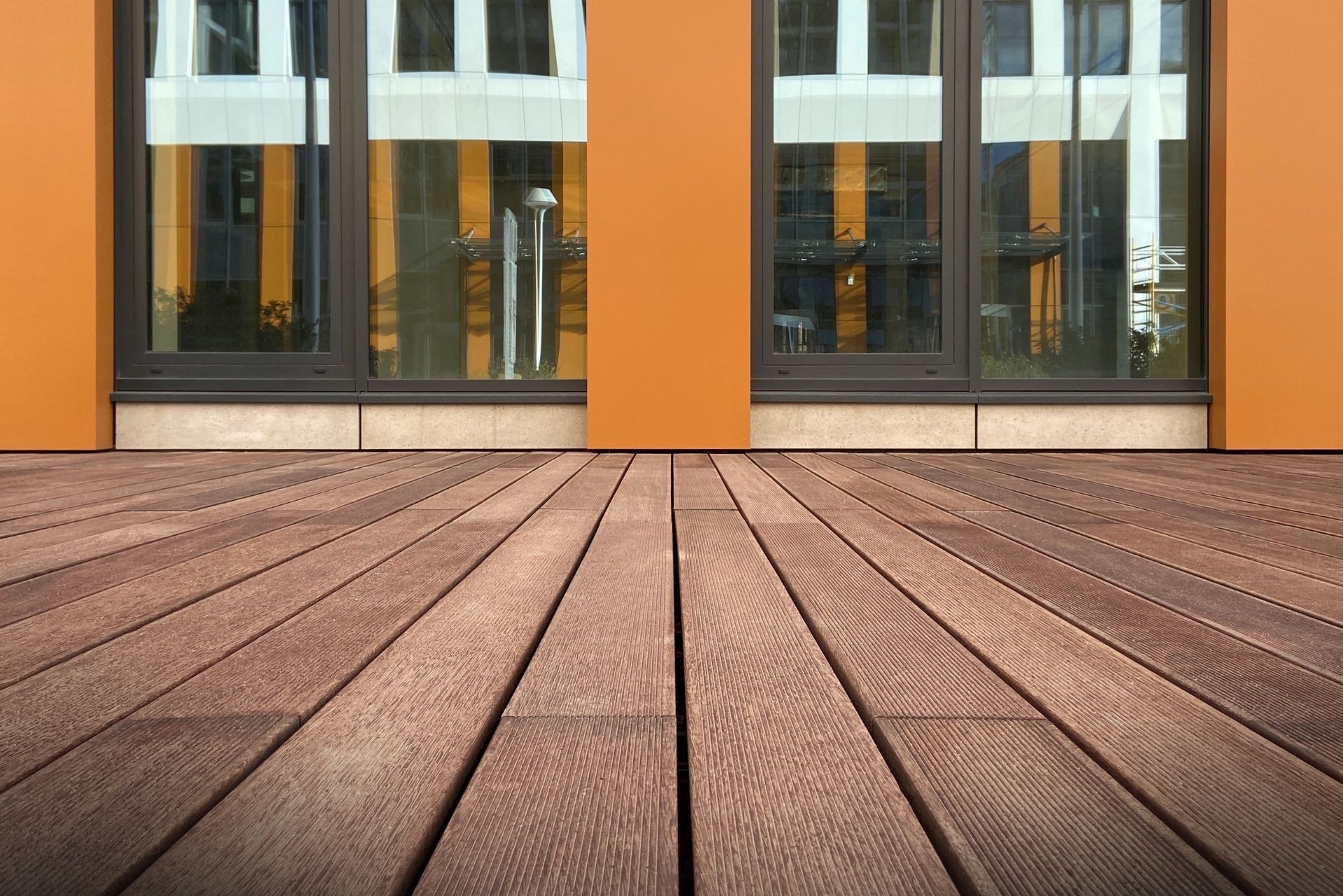 Cum să alegi cea mai bună dusumea pt terasa? Soluții, materiale și recomandări profesionale