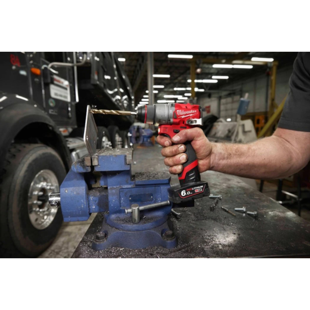Resigilate - Masina de gaurit cu percutie Milwaukee M12 FUEL, subcompacta, 45Nm, mandrina metalica 13mm, motor fara perii, 4933479867 - Milwaukee [13]