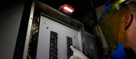 Lanterna LED proiector pliabila, model L4 FFL-301, 4933479766 Milwaukee, MILWAUKEE [6]