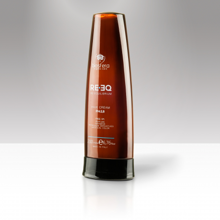 Crema hidratanta pentru par cu uleiuri esentiale de grapefruit, curmale si monoi tiare de Tahiti pH 2,8 [1]