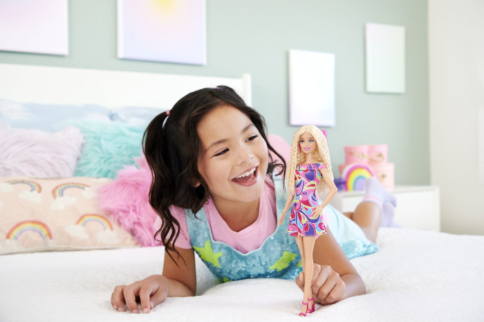 BARBIE FASHIONISTAS PAPUSA BARBIE BLONDA CU PAR ONDULAT [3]