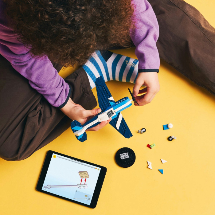 LEGO CREATOR AVION DE CURSE 31160 [4]