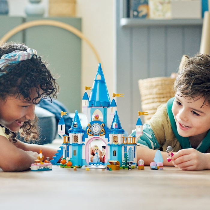 LEGO DISNEY PRINCESS CASTELUL CENUSARESEI SI AL LUI FAT-FRUMOS 43206 [3]