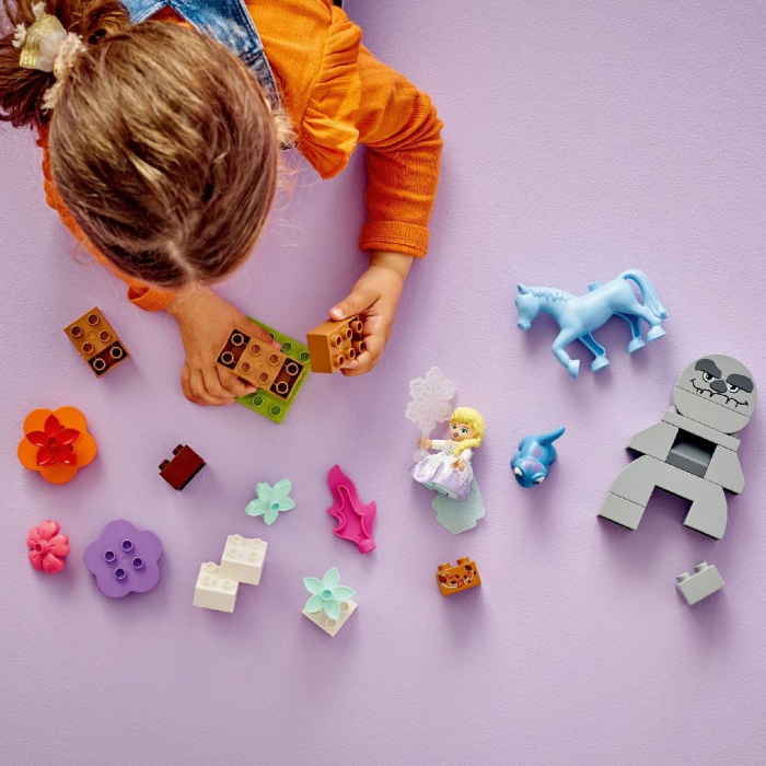 LEGO DUPLO DISNEY ELSA SI BRUNI IN PADUREA FERMECATA 10418 [4]