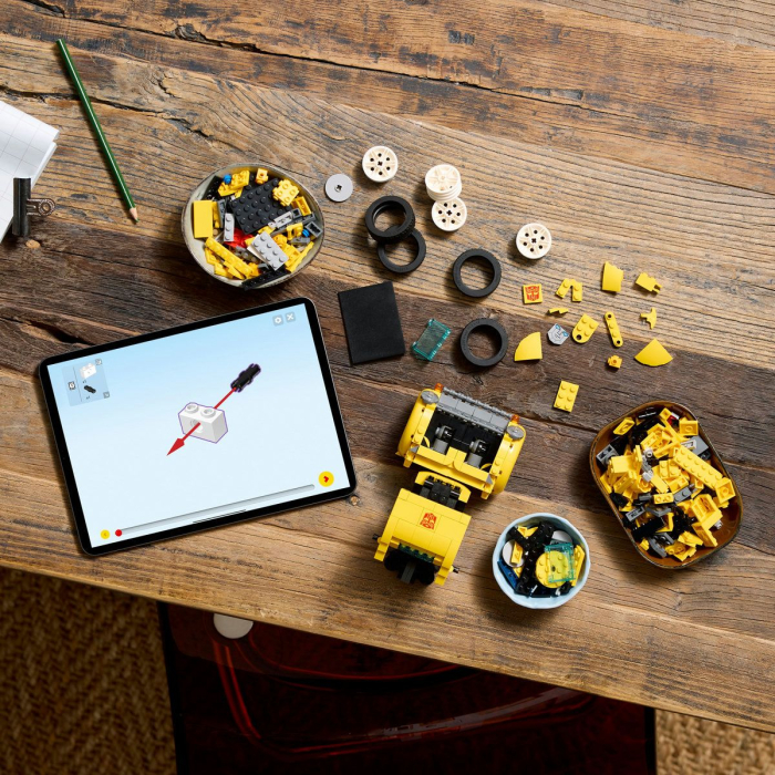 LEGO ICONS TRANSFORMERS BUMBLEBEE 10338  [5]