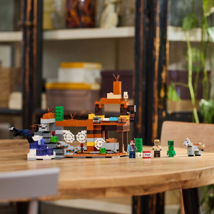 LEGO MINECRAFT PUTUL DIN BADLANDS 21263 [5]