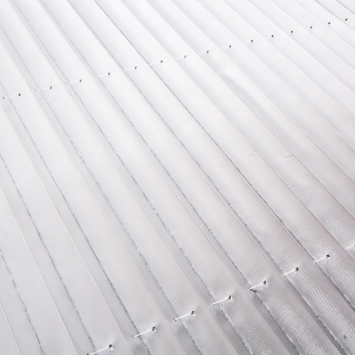 Parasolar auto retractabil 150 x 70 x 6 cm [7]