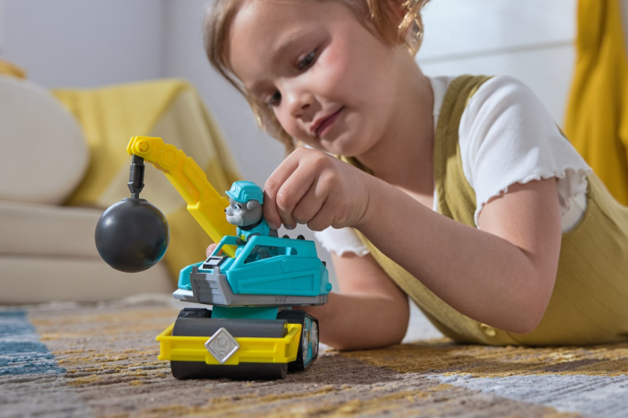 PATRULA CATELUSILOR RUBBLE AND CREW MOTOR SI TRACTORUL CU BILA DE DEMOLARE [3]