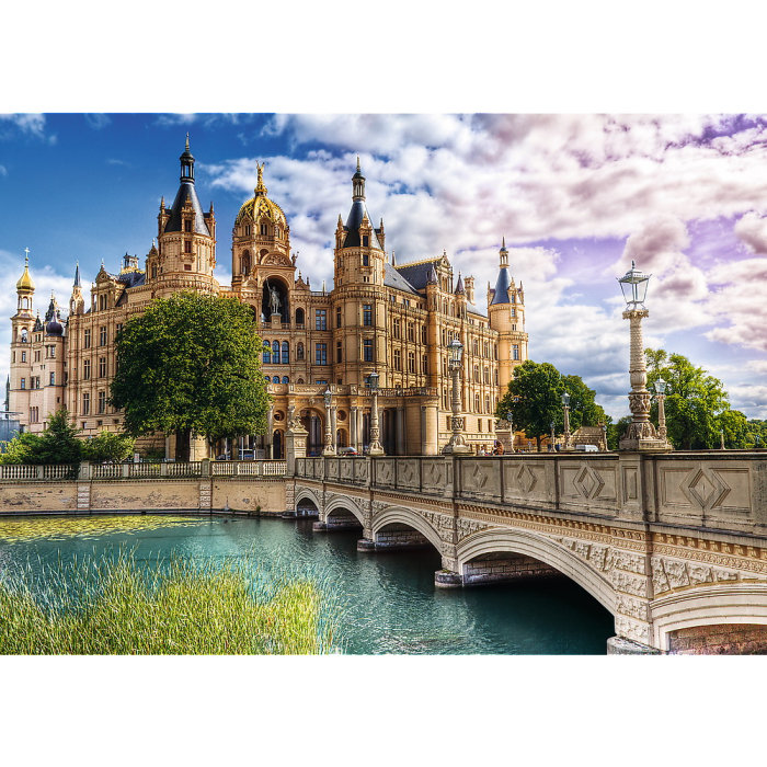 PUZZLE TREFL 1000 CASTELUL DE PE INSULA [2]