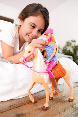 BARBIE SET PAPUSA CU CAL [3]