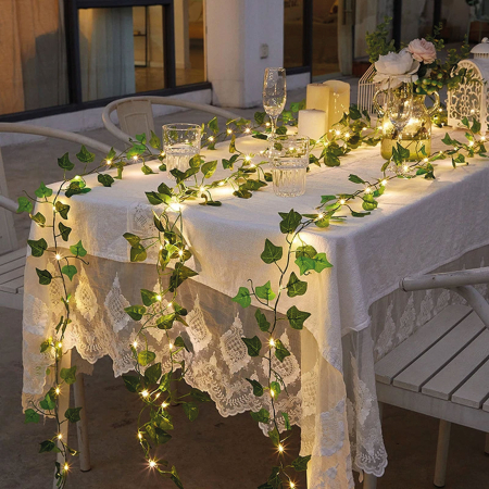 Decoratiuni si accesorii LED - Decor LED de Crăciun - 20 LED-uri - 2 m - alb cald