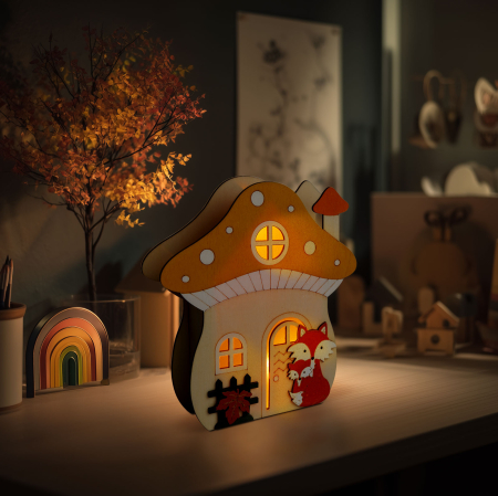 Decorațiuni de toamnă - Decorațiune luminoasă de toamnă – căsuță-ciupercă cu vulpe – lemn – 15 x 16 x 5 cm