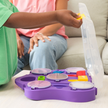 KINETIC SAND SET GEANTA PENTRU PLAJA VARIETY CASE [7]