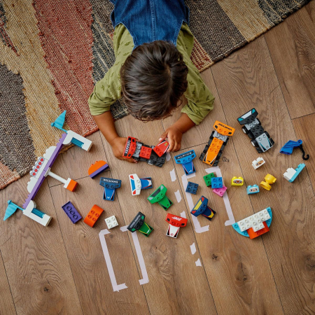 LEGO DUPLO ECHIPA F1: MASINI SI PILOTI DE CURSE 10445 [2]