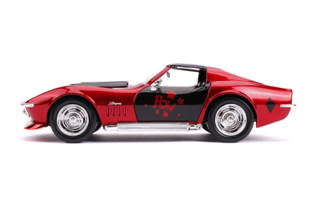 MASINUTA DIN METAL HARLEY QUINN 1969 CHEVY CORVETTE SCARA 1:24 [5]