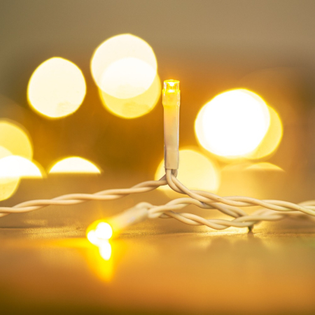 Articole pentru casă - Șir de lumini alb-cald pentru Crăciun - 50 LED-uri - 5 m - 8 programe