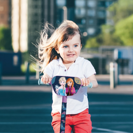 TROTINETA CU 3 ROTI FROZEN [2]