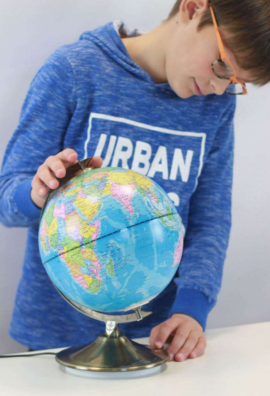 Glob terestru ziua - bolta cerului noaptea [4]