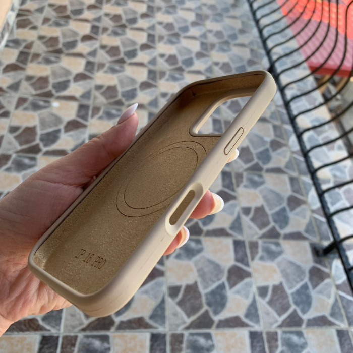 Husa Iphone 14 cu MagSafe - Silicon, interior catifelat, design Minimalist - Maro cappucino Apple [4]