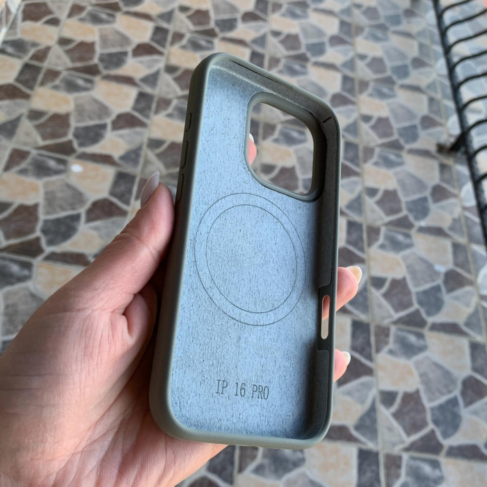 Husa Iphone 14 PRO cu MagSafe - Silicon, interior catifelat, design Minimalist, Gri elegant Apple [2]