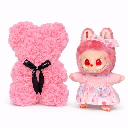 Cadouri & Giftables - Cadou Labubu si Ursulet din Trandafiri 25cm cu Flori de Spuma, in Cutie Transparenta 30x17cm - roz