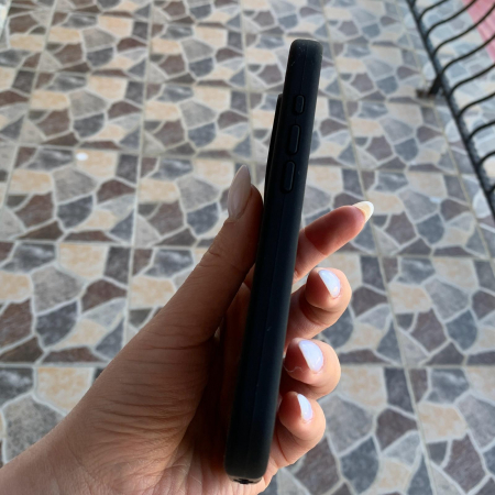 Husa Iphone 14 PRO MAX  cu MagSafe - Silicon, interior catifelat, design Minimalist - Negru elegant Apple [3]