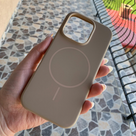 Husa Apple Iphone 15 PRO MAX  cu MagSafe - Silicon, interior catifelat, design Minimalist, Maro Cappuccino [1]