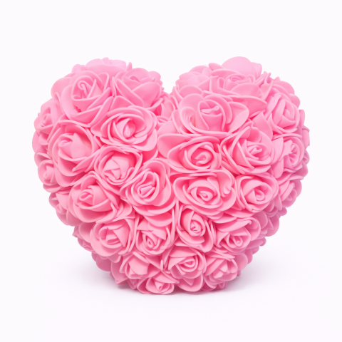 Cadouri & Giftables - Inima din Trandafiri 15x15cm cu Flori de Spuma, in Cutie Transparenta 15cm - roz