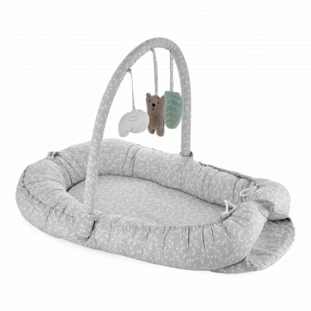 Somn - Salteluta BabyNest cu bara jucarii Between parents (Culoare: Gri)