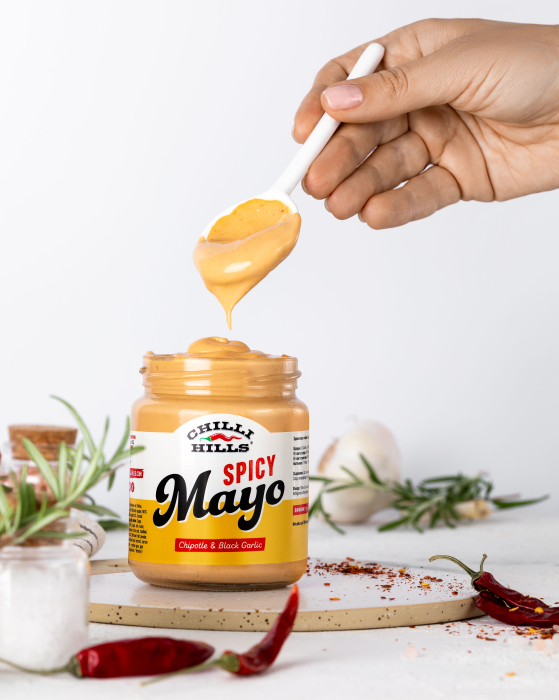 Maioneză picantă cu usturoi negru și Chipotle – Chilli Hills [2]