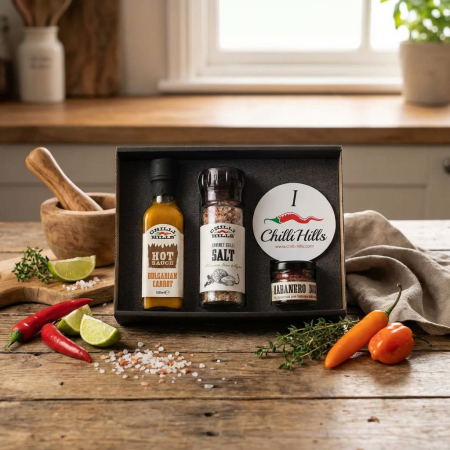 Cutie cadou Tasty Hot Box cu sosuri picante echilibrate – Chilli Hills [1]