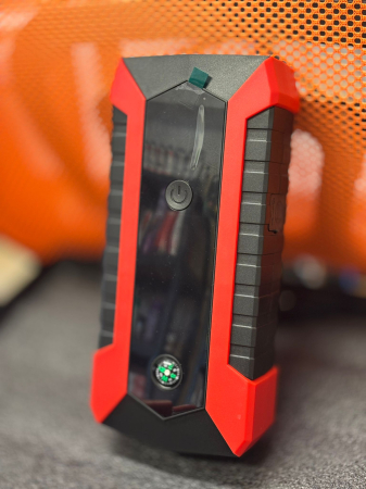 Starter Portabil Auto cu Powerbank și Lanterna LED [1]