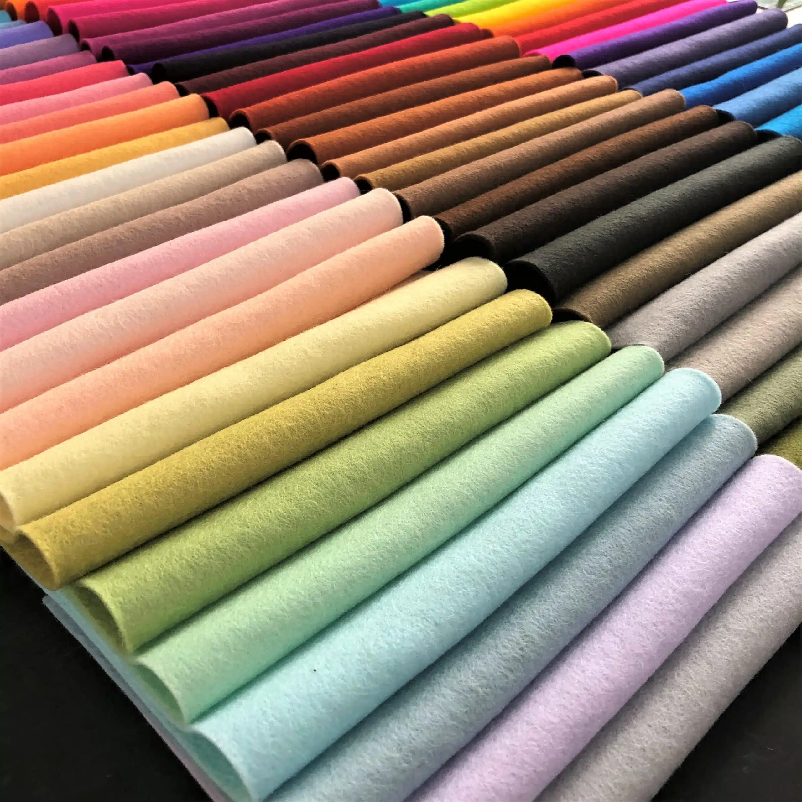 Fetru TRUE (100% lână) 20cm x 180cm [2]